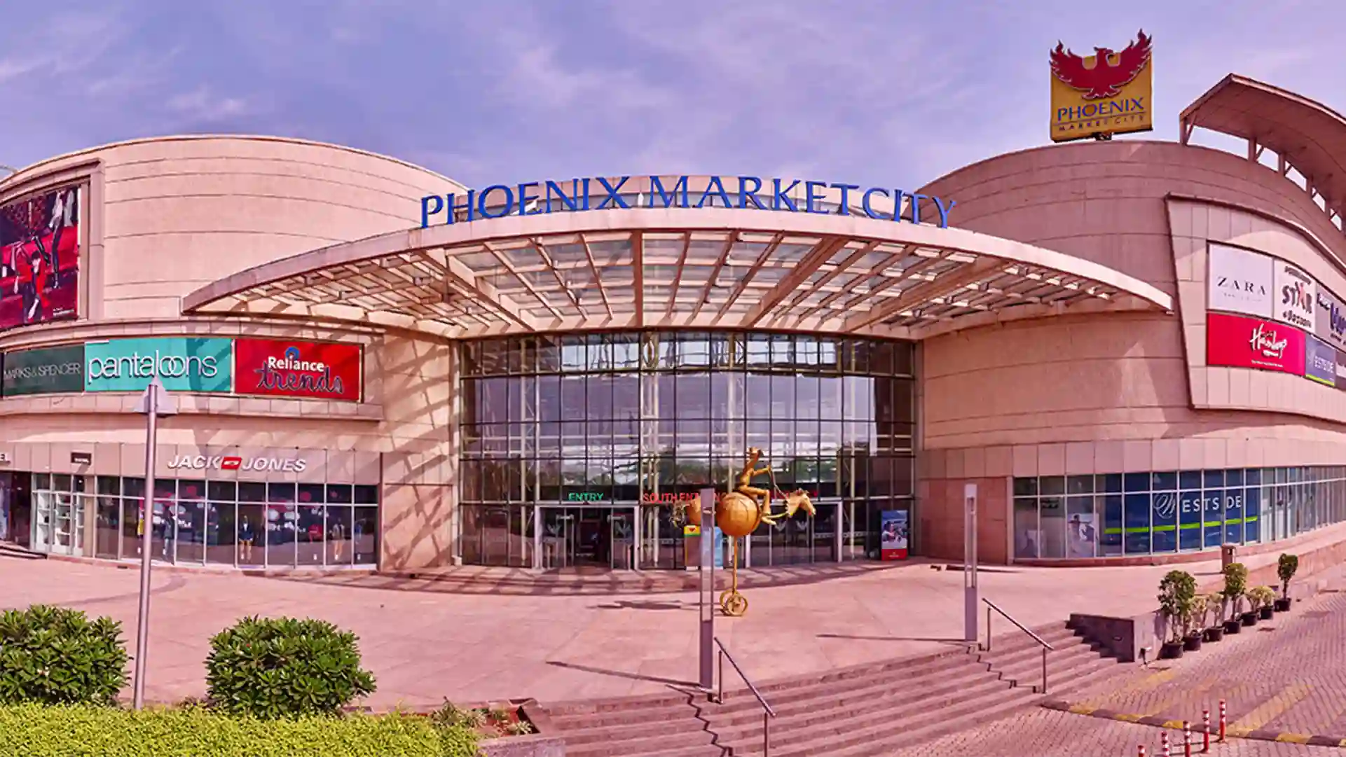 biggest shopping mall in india